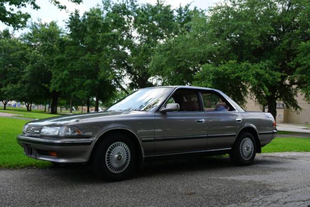 1988 WHITE Toyota Other Coupe