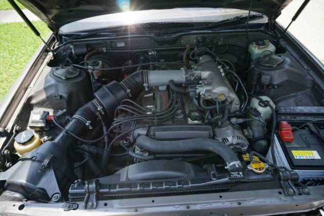 1988 WHITE Toyota Other Coupe