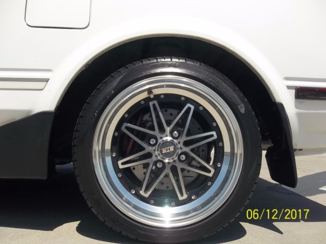 1987 White Toyota MR2 Coupe