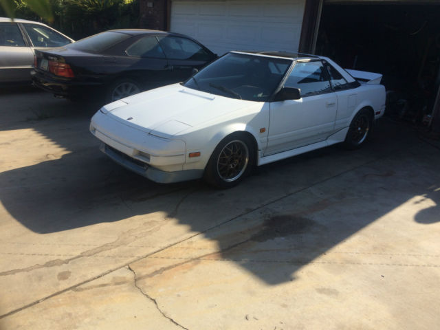 1987 Black Toyota MR2 Coupe
