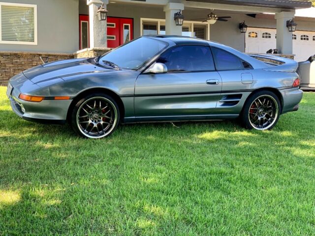 1991 Gray Toyota MR2 Coupe