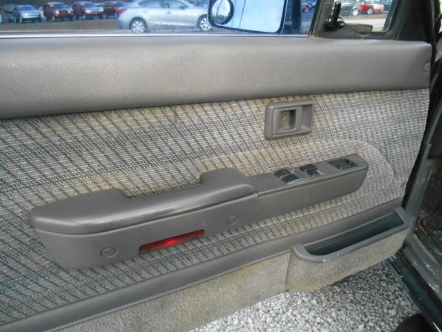 1993 Black Toyota Other