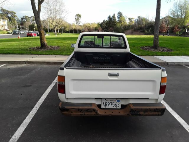 1989 White Toyota Other Standard Cab Pickup