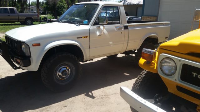 1979 White Toyota Other Standard Cab Pickup