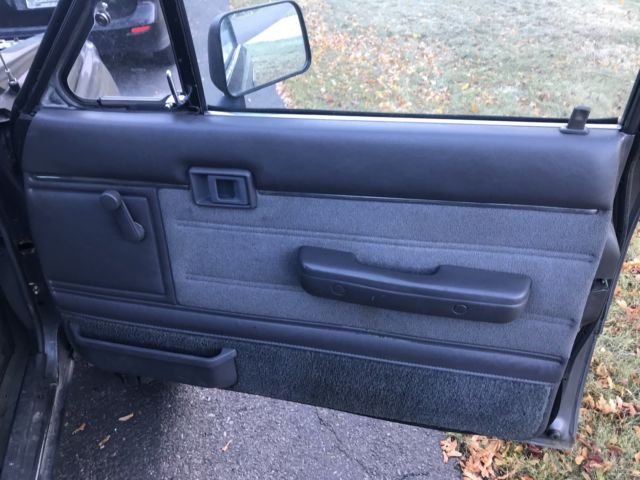 1987 Gray Toyota Pickup Extended Cab Pickup