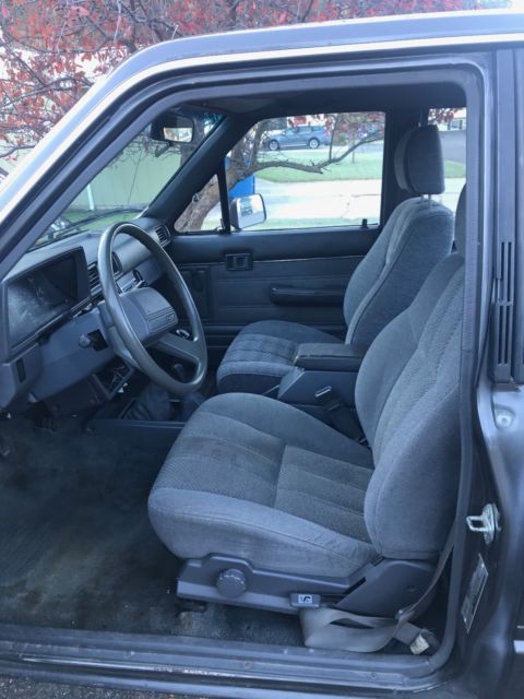 1987 Gray Toyota Pickup Extended Cab Pickup