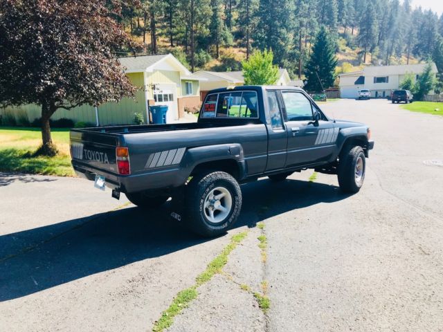 1987 Gray Toyota Pickup Extended Cab Pickup