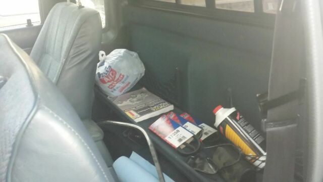 1987 Blue Toyota 86 Extended Cab Pickup