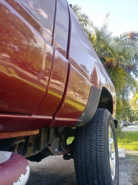 1988 Burgundy Toyota Pickup Standard Cab Pickup