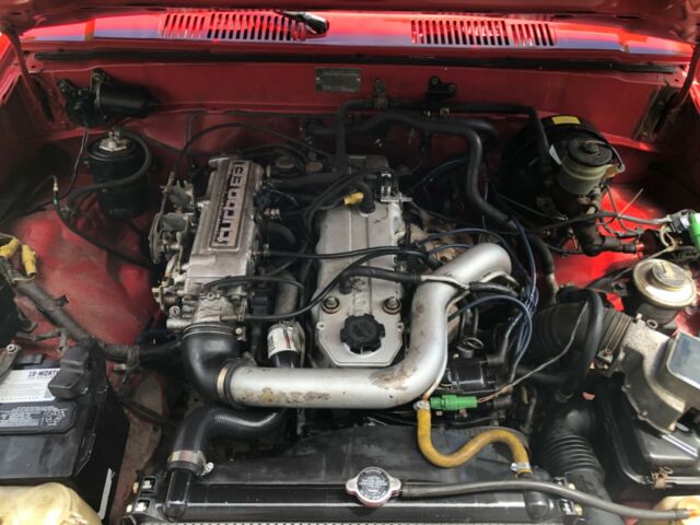 1986 Red Toyota 86 Extended Cab Pickup