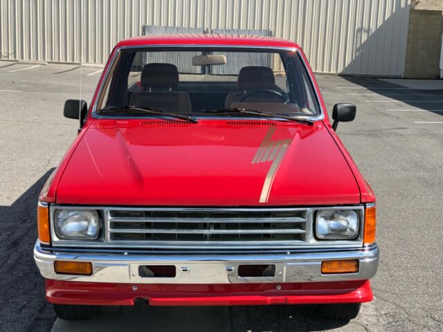 1986 Red Toyota 86 Extended Cab Pickup