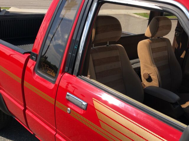 1986 Red Toyota 86 Extended Cab Pickup