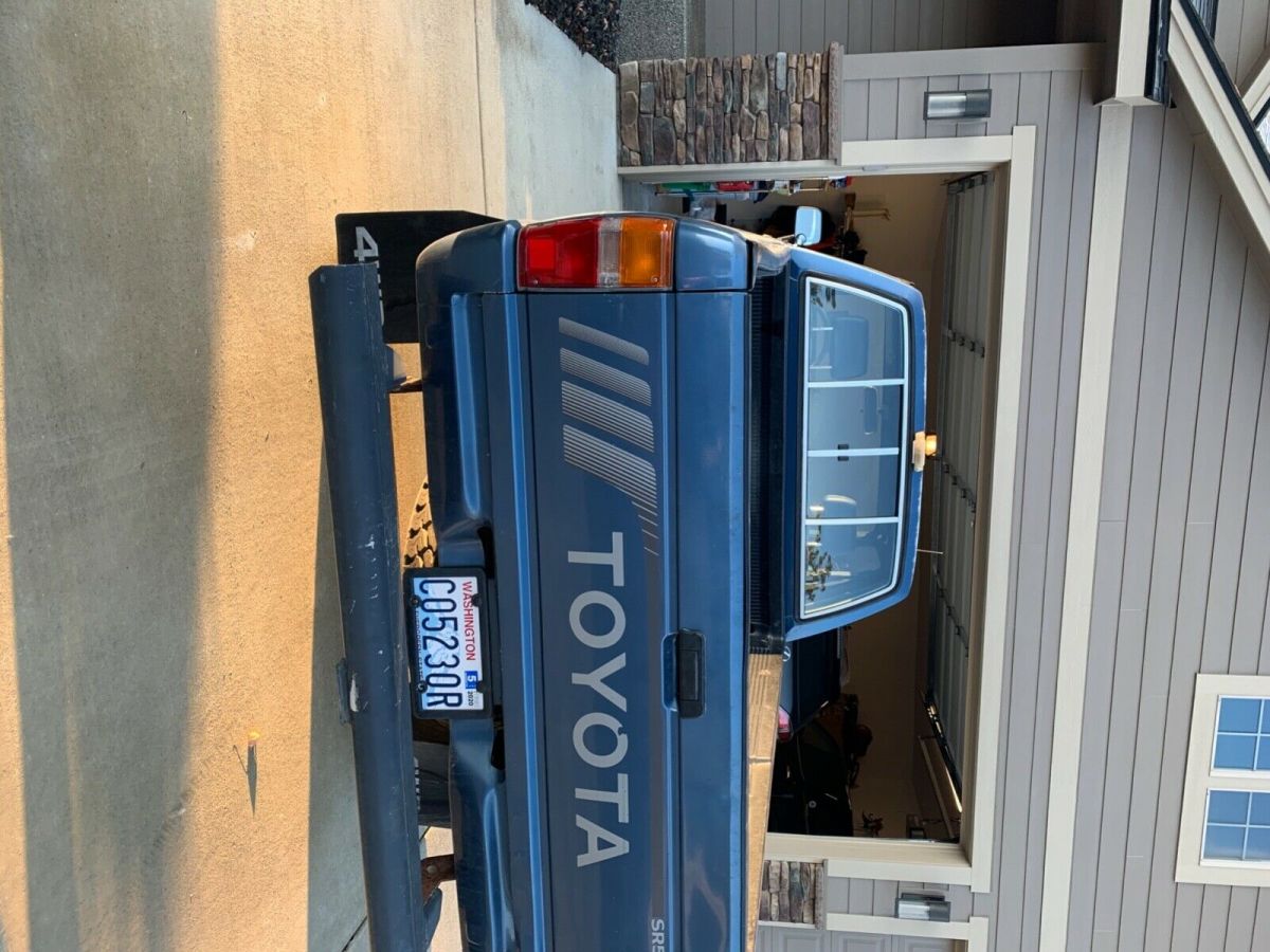 1988 Toyota SR5 Pickup Xtra cab