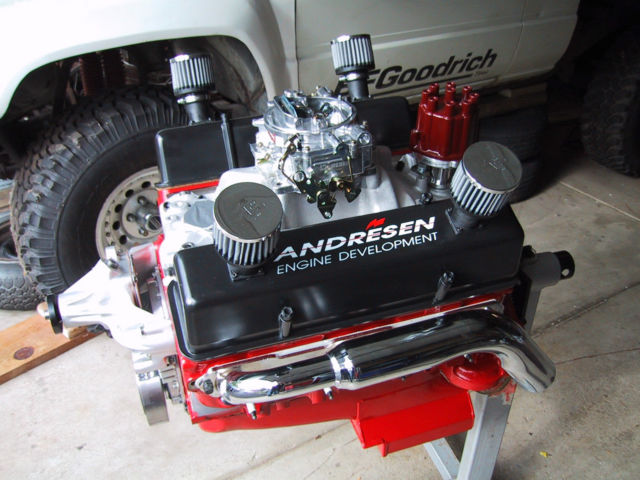 1984 White/Red Toyota Toyota Sr5 Extended cab pickup Pickup Extended cab