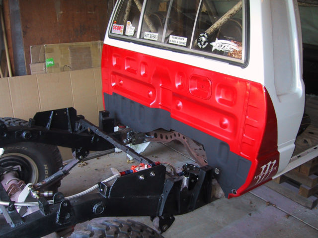 1984 White/Red Toyota Toyota Sr5 Extended cab pickup Pickup Extended cab