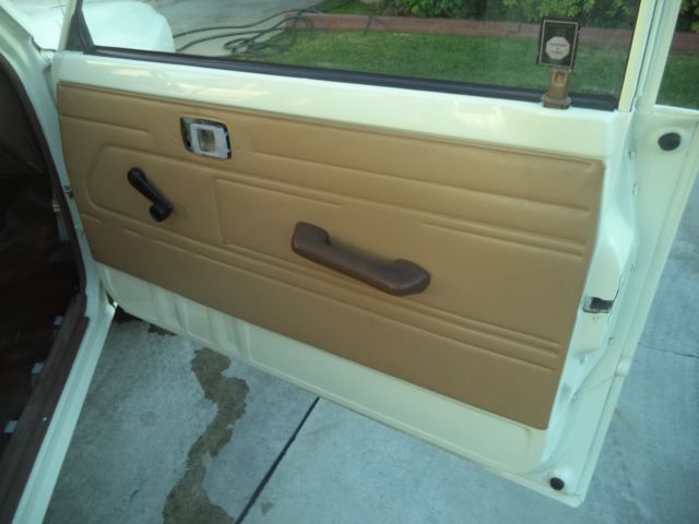 1986 Tan Toyota Other