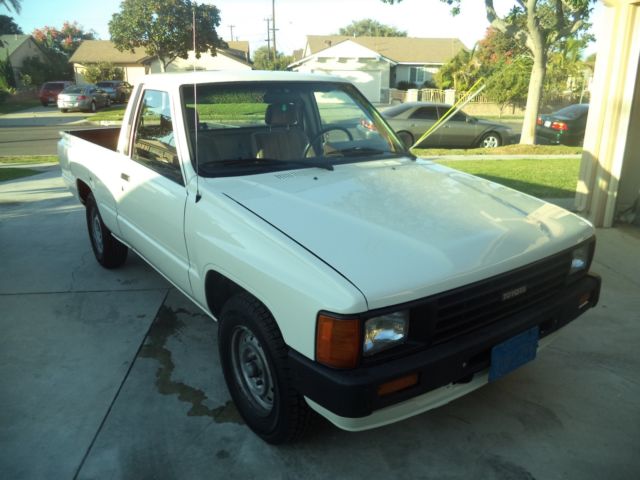 1986 Tan Toyota Other