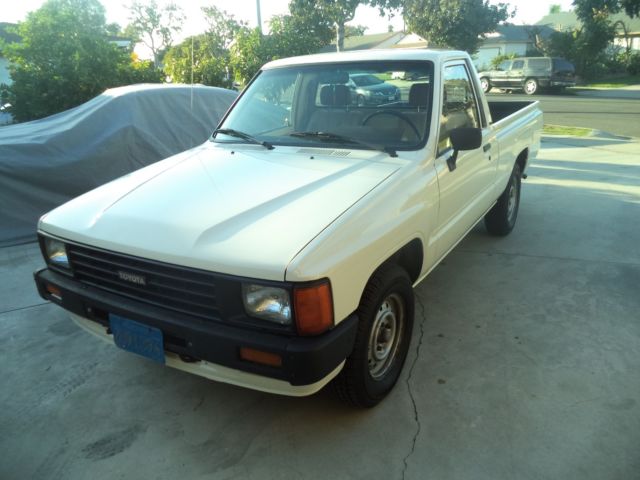 1986 Tan Toyota Other