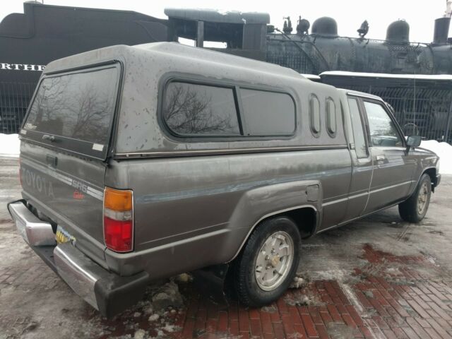 1986 Gray Toyota Other Extended Cab Pickup