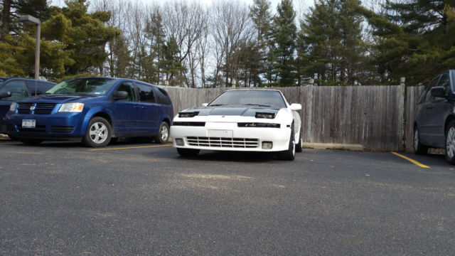 1991 White Toyota Supra Hatchback