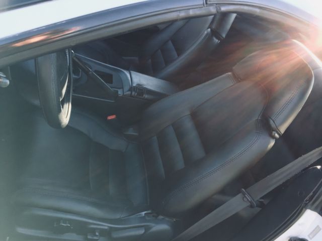 1993 White Toyota Supra coupe