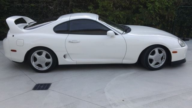 1993 White Toyota Supra coupe