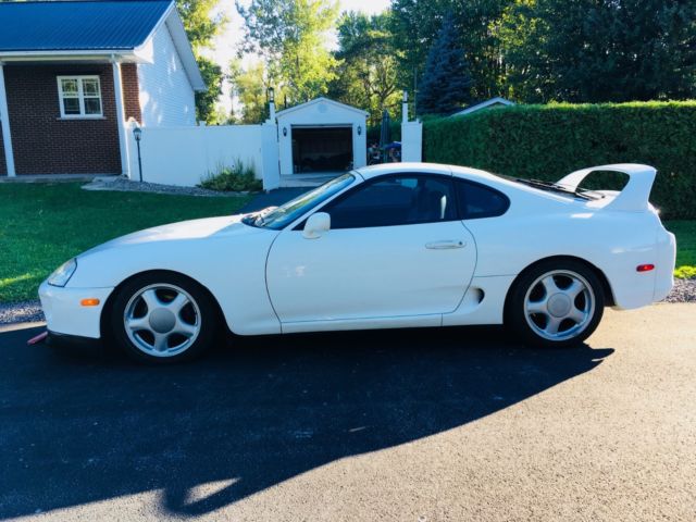 1993 White Toyota Supra coupe