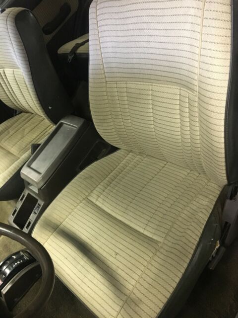 1988 Brown Toyota Land Cruiser