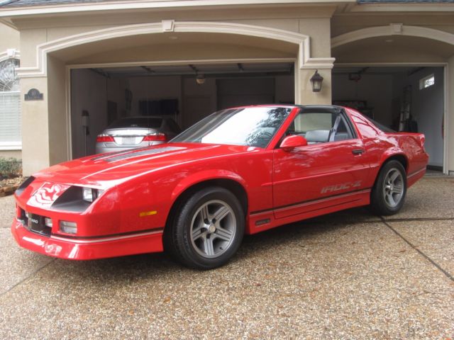 1989 Red Chevrolet Camaro Coupe