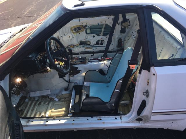 1986 White Toyota MR2 Coupe