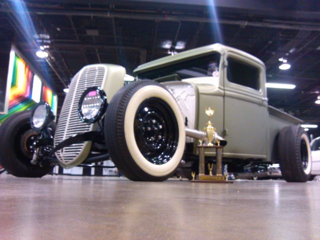 1930 Kiwi green Ford Model A