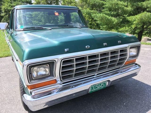 1979 Dark Jade Iredescenct/Light Jade Ford F-150 Standard Cab Pickup