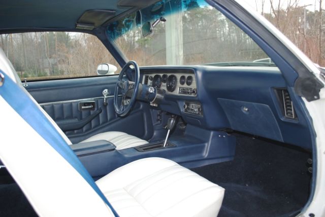 1981 Pontiac Firebird Coupe 2D