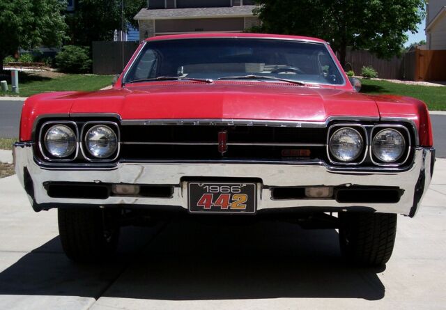 1966 Red Oldsmobile 442 Coupe