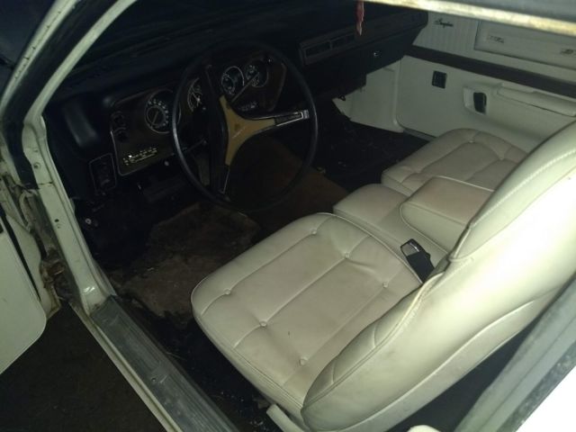 1973 White Dodge Charger Coupe