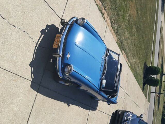 1970 Blue Triumph Spitfire
