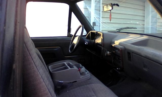 1990 Blue Ford F-150 Cab & Chassis