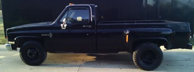 1985 Black Chevrolet C/K Pickup 3500 Standard Cab Pickup