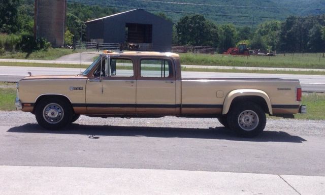 1985 gold and cream Dodge Ram 3500 Crew Cab Pickup