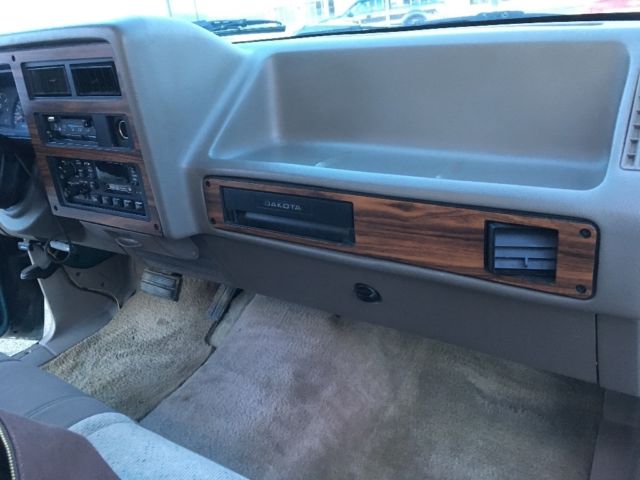 1994 Green Dodge Dakota