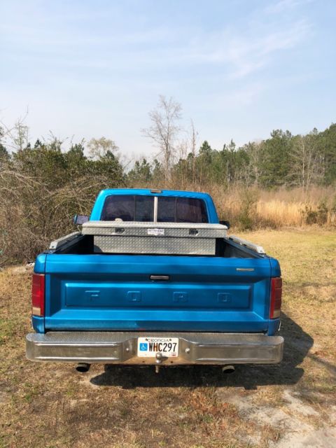 1985 Blue Ford F-150 Short Wheel Base