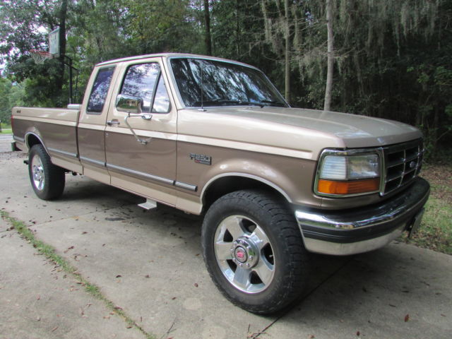 1992 Gold Ford F-250 Extended Cab Pickup