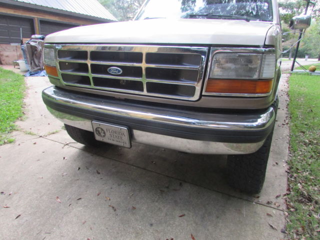 1992 Gold Ford F-250 Extended Cab Pickup