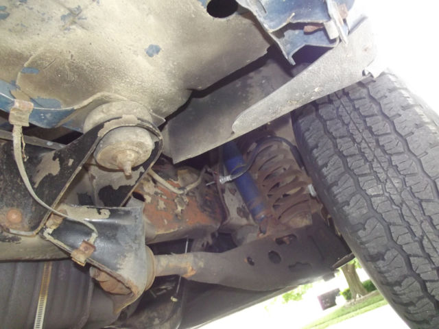 1989 blue Ford F-150 Standard Cab Pickup