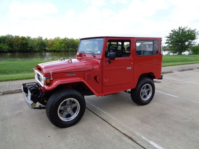 1981 Red Toyota Land Cruiser Removable Hardtop