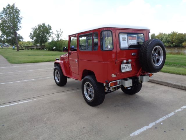 1981 Red Toyota Land Cruiser Removable Hardtop