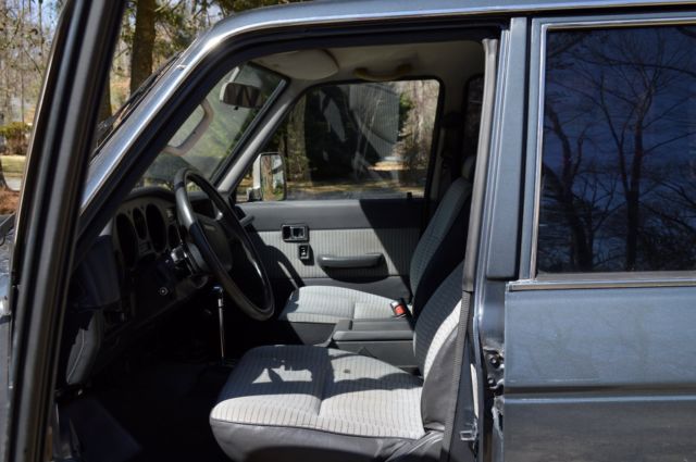 1990 Gunstock Gray Toyota Land Cruiser SUV