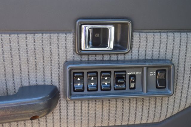 1990 Gunstock Gray Toyota Land Cruiser SUV