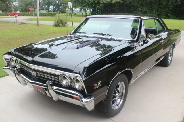 1967 Black Chevrolet Chevelle 2 DOOR HARDTOP