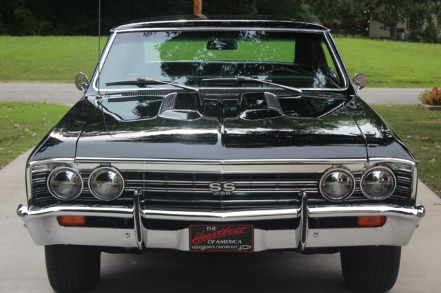 1967 Black Chevrolet Chevelle 2 DOOR HARDTOP